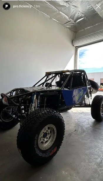 bomber fab ultra4 2 cars available, enclosed duel hauler and spares also available